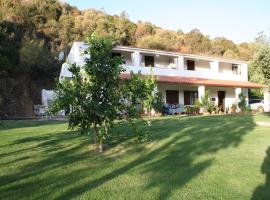Guesthouse Casavasco, hotell i Chia