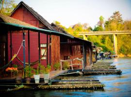 Boutique Raft Resort, River Kwai, resort in Sai Yok