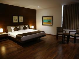 Five Petals Hotels & Banquets, hotel in Ahmedabad