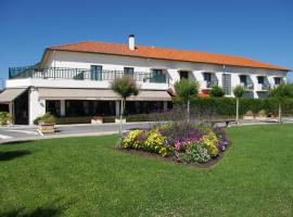 Hotel des Pins, hotell i Soulac-sur-Mer