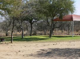 Ombo Rest Camp, hotel with pools in Okahandja