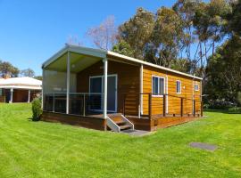 Pelican Waters Holiday Park, hotel en Port Fairy