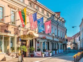 Imperial Hotel & Restaurant, viešbutis Vilniuje, netoliese – Aušros vartai