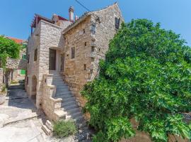 House Stone house island Prvic, cottage à Prvić Šepurine