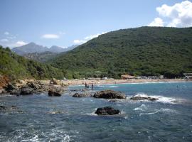 Les Asphodèles, hotel en Partinello