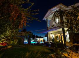 Chambres d'Hôtes Villa Aquitaine, hotel a Bretagne-de-Marsan