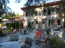 Black Bear Inn, hotel perto de Totem Bight State Historical Park, Ketchikan