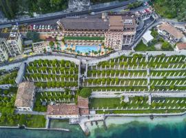 Hotel Splendid Palace, hotel en Limone sul Garda
