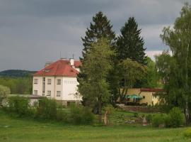 Pension Pod Šibeňákem, hotell i Strmilov