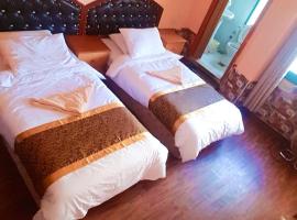 Crystal Hotel فندق كريستال, hotel a Nablus