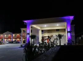 Scottish Inn & Suites - IAH Airport、にあるジョージ・ブッシュ・インターコンチネンタル空港 - IAHの周辺ホテル