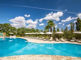 Sangiorgio Resort Hotel & Spa with restaurant, hotel din Cutrofiano