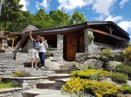 CHALET A CERESOLE REALE nel Parco Gran Paradiso, hotelli kohteessa Ceresole Reale lähellä maamerkkiä Gran Paradison kansallispuisto