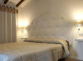 Room & Breakfast A casa di Emma, отель типа «постель и завтрак» в городе Ganaceto