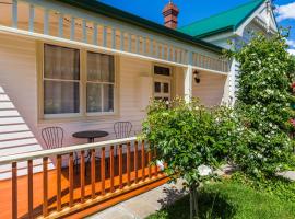 Rosehaven Cottage, hotel in Hobart