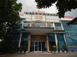 Viesnīca Hotel Boegenviel Syariah pilsētā Lamongan