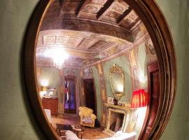 Appartamenti Lais in Sipicciano, povoljni hotel u gradu 'Sipicciano'