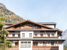 Hotel Das Zentrum, hotel em Sölden