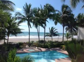 Precioso Dpto a 20 metros de la playa Con Aire Acondicionado en Club Casablanca