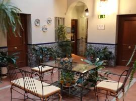 Pension Doña Trinidad, guest house in Seville