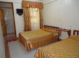 Ibis 2000, hotel v destinaci Karatina