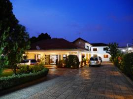 Lavender Lodge Hotel, hotelli kohteessa Accra alueella Airport Residential Area