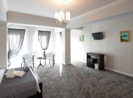 The Classic, hotel din Buzău