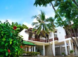 Sea View Tourist Inn, готель у місті Тангалле