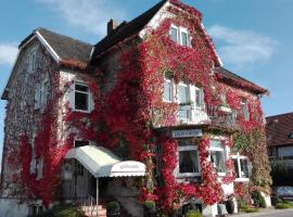 Hotel Pellmühle, hotel v destinaci Jever