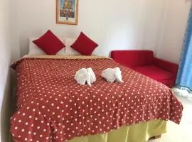 Baan Sri Lanta Sand
