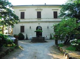 B&B Villa Gualterio: Bolsena'da bir Oda ve Kahvaltı