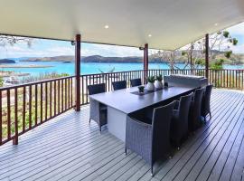 Casuarina Cove Apartments, hotel in Hamilton Island