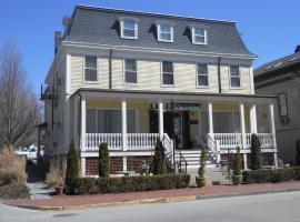 Bellevue Manor, hotel v destinaci Newport
