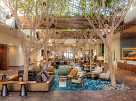 Portola Hotel & Spa, hotell i Monterey