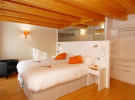 Hostal riMboMbin, hotel en Burgos