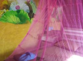 pdguesthouse kohkood, hotel v destinaci Trat