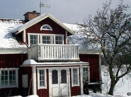 Smultronboda Fårgård, hotel v destinácii Edsbruk
