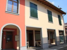 Bed & Breakfast Nettuno, viešbutis su vietomis automobiliams mieste Comun Nuovo