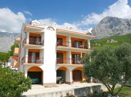 Apartments Zoran, hotel v destinaci Promajna