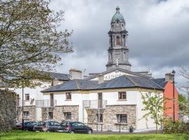 Cathedral View Apartments, hôtel à Longford près de : The Cathedral Church of St Mel, Longford