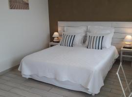 Les sables, отель типа «постель и завтрак» в городе Santec