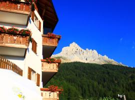 Hotel Piccolo, hotel din Obereggen