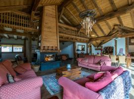 La Ferme du Château, hostal o pensió a La Chapelle-dʼAbondance