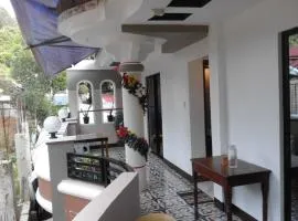 Vali-Joe Travel Lodge