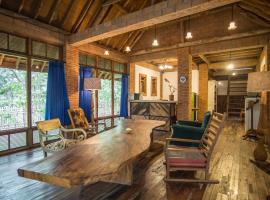 Harum Manis Villa, beach rental in Jepara