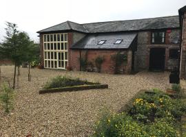 Pleck Barn B&B, hotel with parking in Ansty