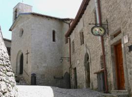 Locanda Il Falco Nero, hotel v destinácii Fumone