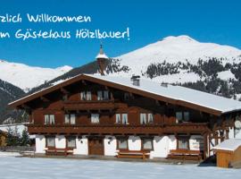 Apartment Hölzlbauer, hotel u gradu Kriml