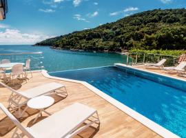 Pine Tree Boutique Apartments, hotel en Saplunara