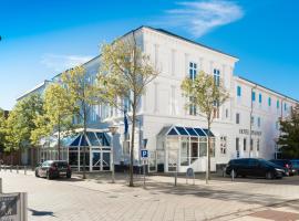 Hotel Phønix Hjørring, готель у місті Йеррінґ